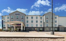 Spark By Hilton Selma